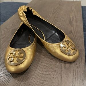 Tory Burch Reva Flat